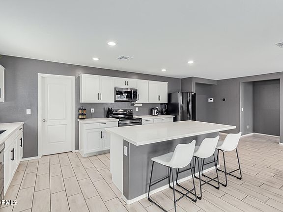 4th image of 25539 W Gwen St