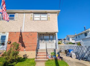 3811 Hylan Blvd, Staten Island, NY 10308