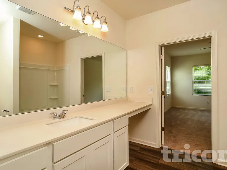 212 San Marino Way — Photo 8