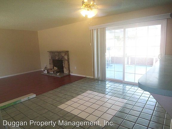 5th image of 7440 Gazette Ave