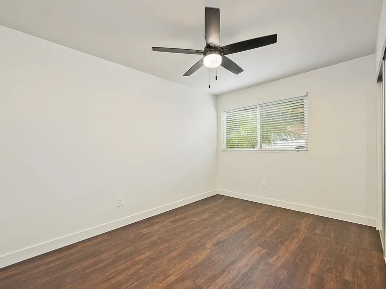 1318 Agate St — Photo 18