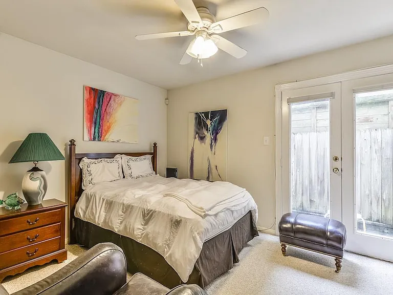 6409 Prague St — Photo 7