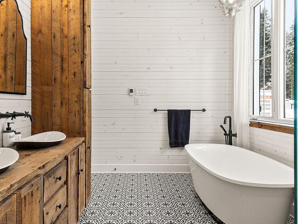 1st image of 267 Rue Maurice