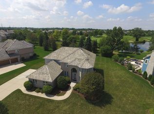 101 Ruffled Feathers Dr, Lemont, IL 60439