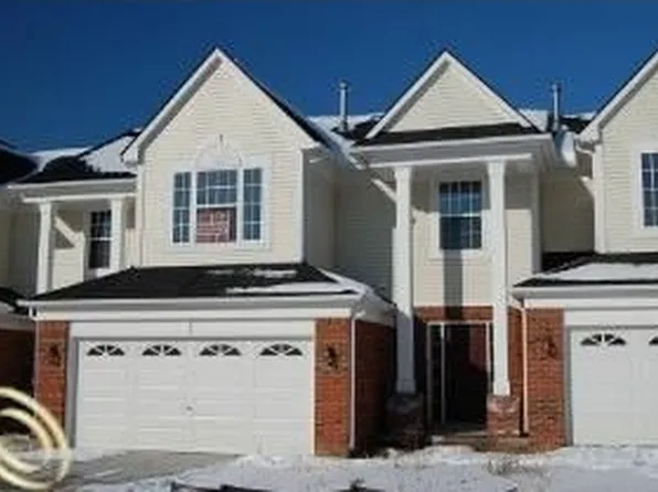 29436 Weston Dr #1, Novi, MI 48377