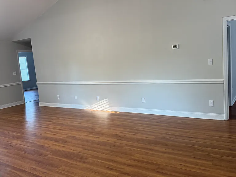 9314 Sawyer Rd — Photo 7
