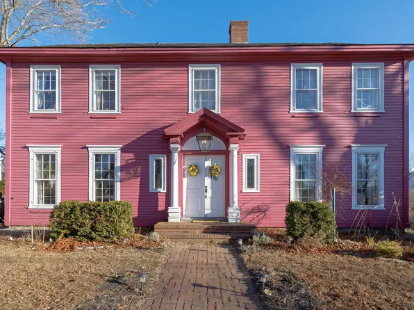 119 School Street, Bucksport, ME 04416