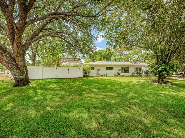 6919 16th St N, Saint Petersburg, FL 33702