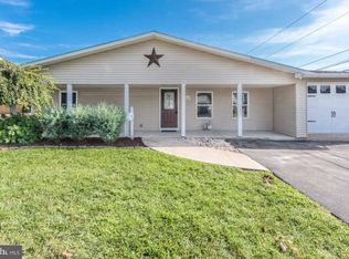 402 Berkshire Rd, Fairless Hills, PA 19030