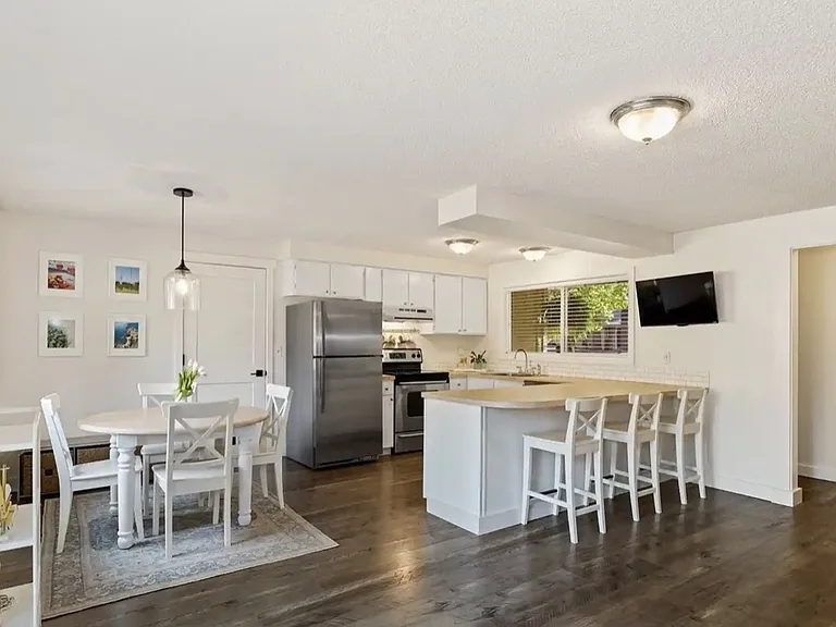 16821 Cortez Ct — Photo 4