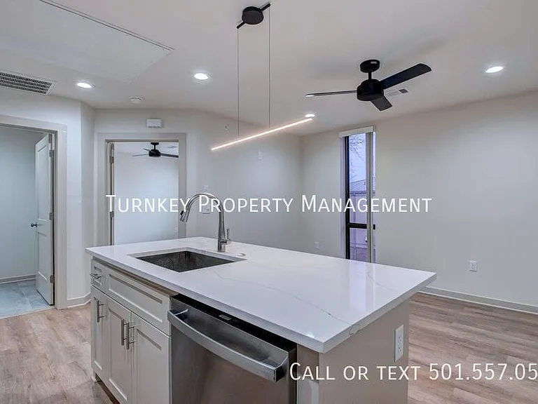 915 North St #3 — Photo 8