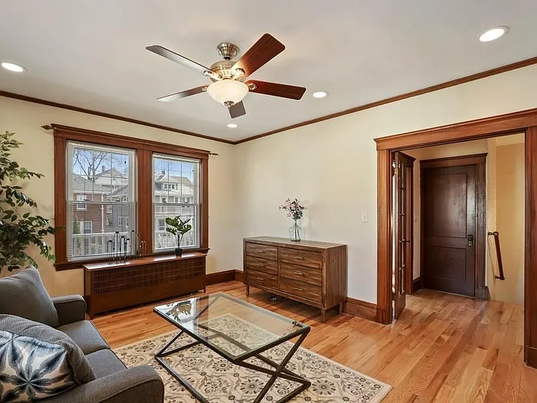 108 Redlands Rd — Photo 4