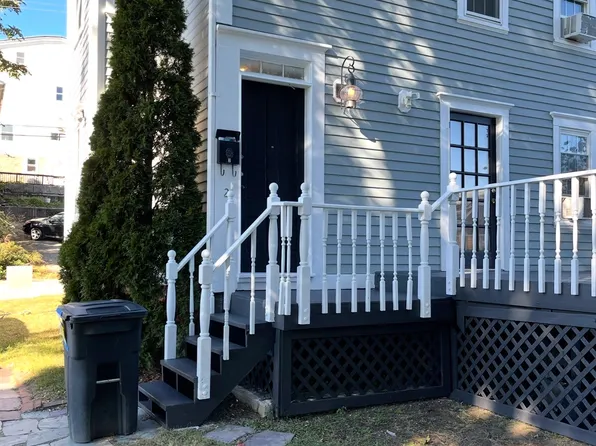 (undisclosed Address), East Greenwich, RI 02818