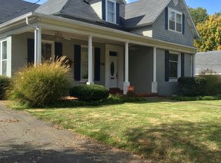 514 Dunlap St, Paris, TN 38242