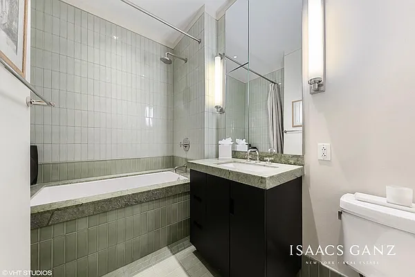 Sold by Isaacs Ganz Real Estate | media 9