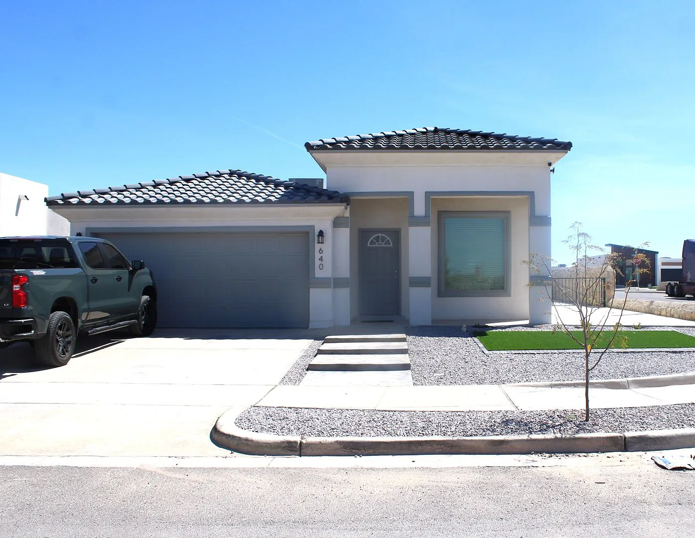 640 Paseo Dulce Ave. — Photo 1