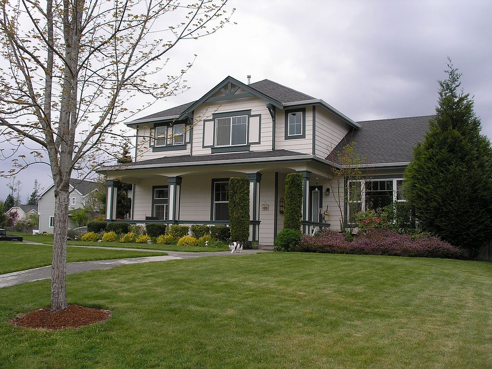 front of home-125 ft porch