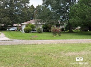 9858 Mose Cir, Theodore, AL 36582