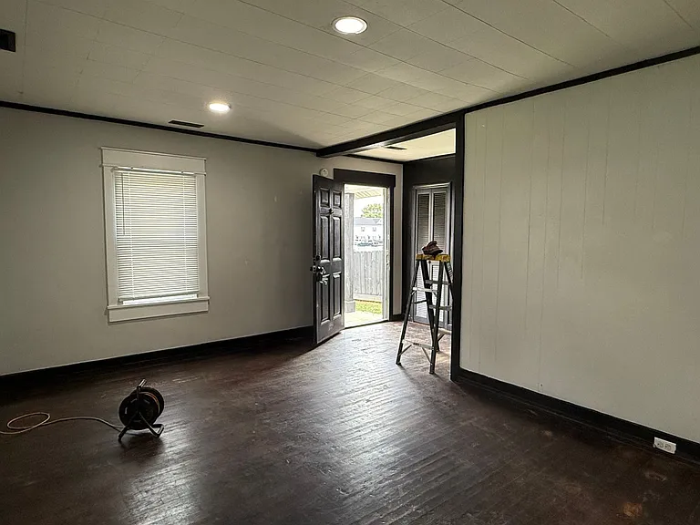 703 Gray Station Rd — Photo 9
