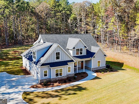 2nd image of 1544 English Rd