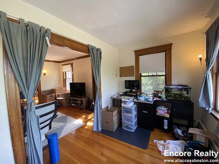 8 Worthington St #2 — Photo 3