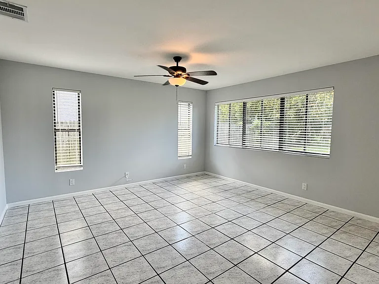 6048 Garrett St — Photo 26