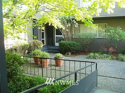 1st image of 607 14th Avenue E #607