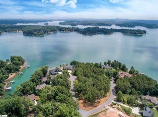 0 Crest Pointe Dr, Seneca, SC 29672