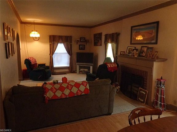 4th image of 1023 Prospect Ave NW