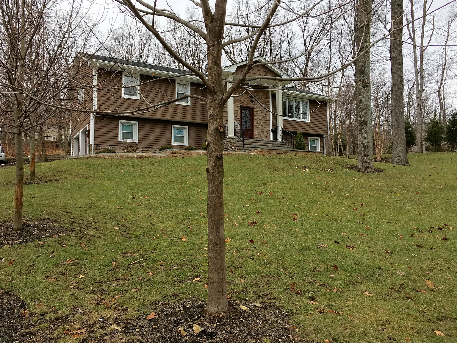 10 Wood Dr photo 1