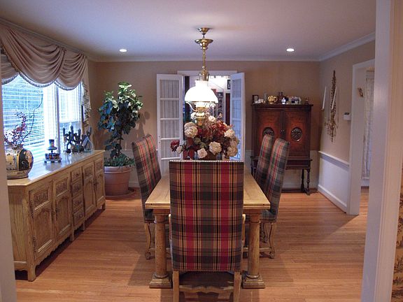 dining room from kitchen