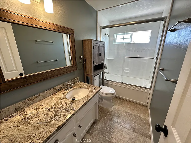 604 Village Ct — Photo 29