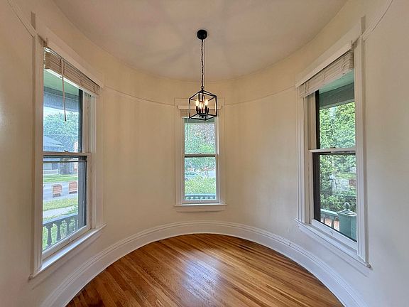 3rd image of 1715 W Pacific Ave #1