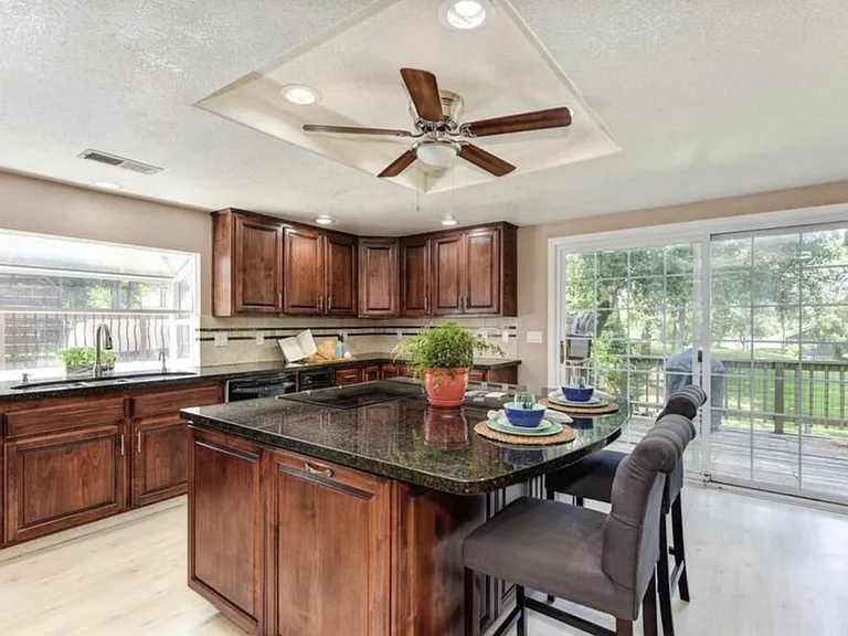 12341 Torrey Pines Dr — Photo 14