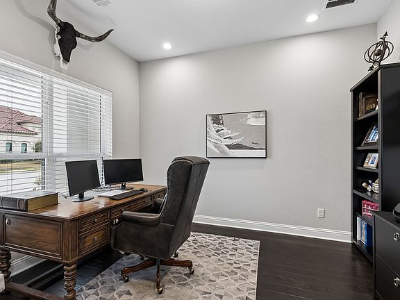 5th image of 2164 Domingo Dr