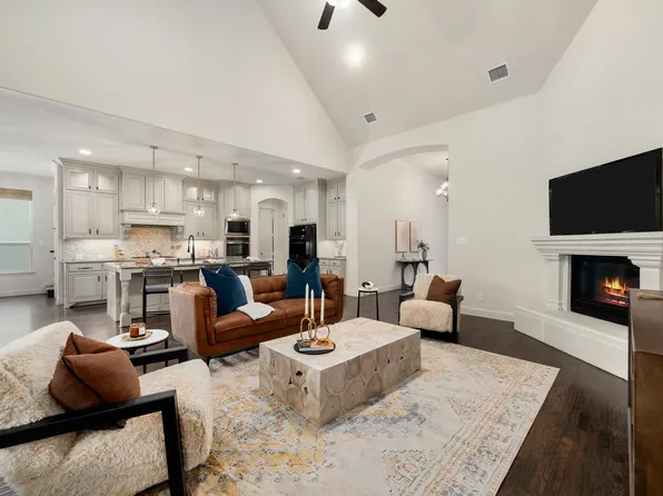4440 Sapphire Dr, Frisco, TX 75034