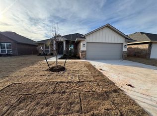 2611 Turtle Way, Midwest City, OK 73130