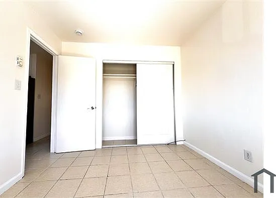 3421 68th Ave #6 — Photo 14