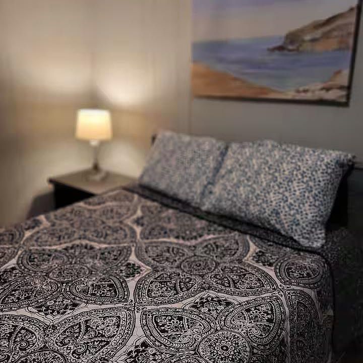 Full Bed