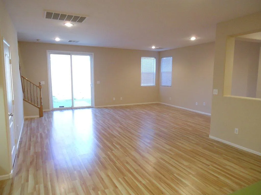 6255 W Arby unit242 — Photo 2