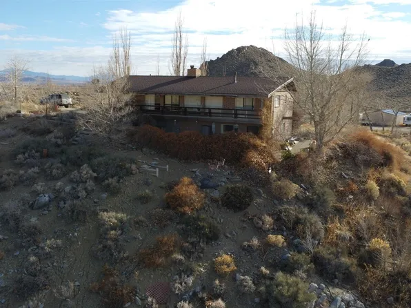 125 Penrose Ln, Yerington, NV 89447
