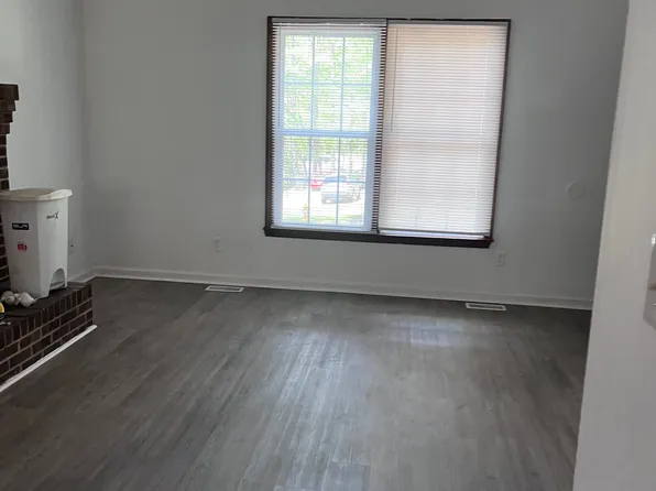 5545 Thea Ln, Raleigh, NC 27606