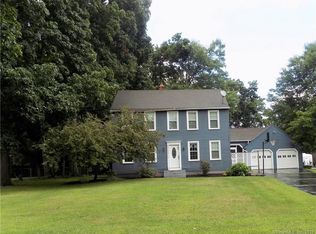 66 Milo Peck Ln, Windsor, CT 06095