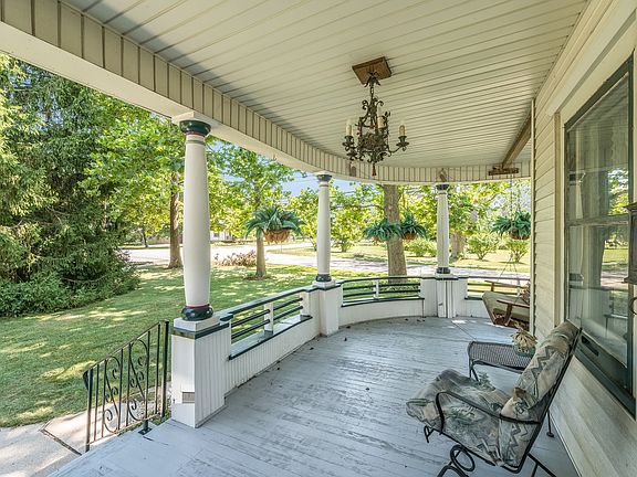 The wrap around front porch is awesome!