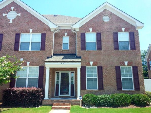 1111 Halton Ln
