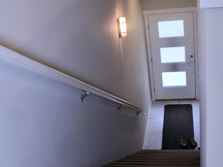 351 Vashon Ct NE — Photo 15