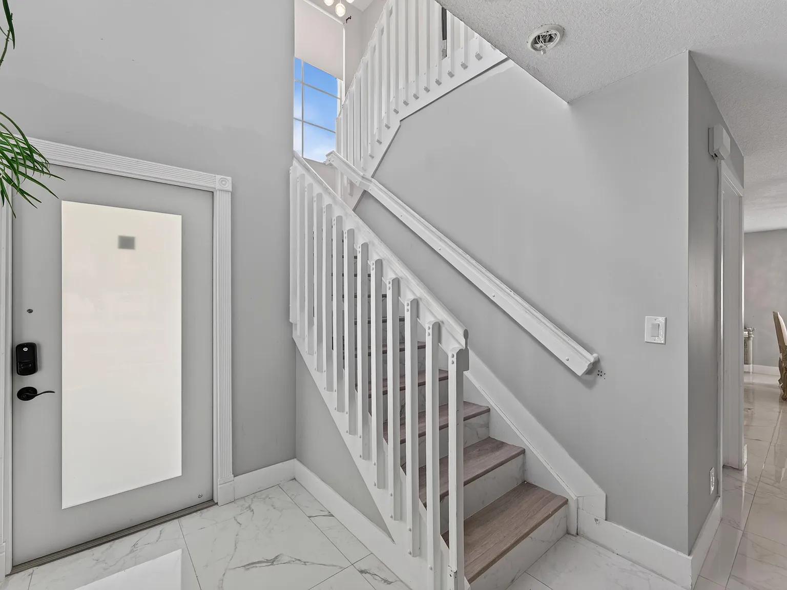 3 bed, 2.5 bath, 2152 sqft, $3,750 — Photo 4
