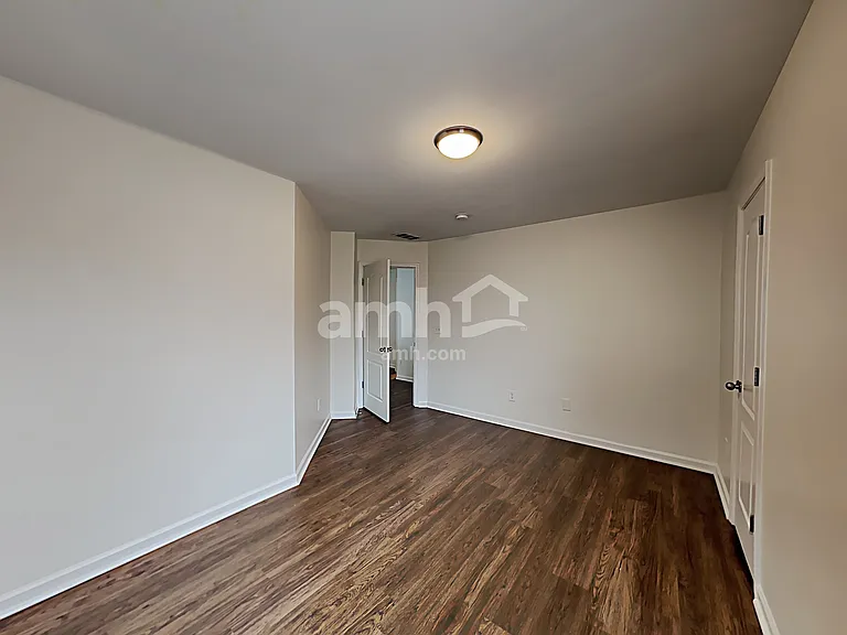 2080 Lily Valley Dr — Photo 14