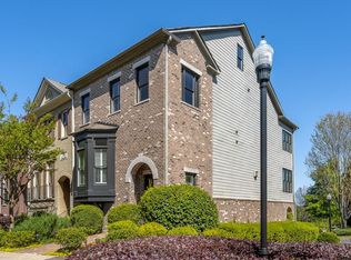 168 W Ridge Way, Roswell, GA 30076