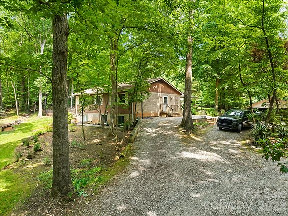 2nd image of 5917 Davis Rd
